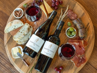 Planters-Ridge-Winery-Product-Shot-3
